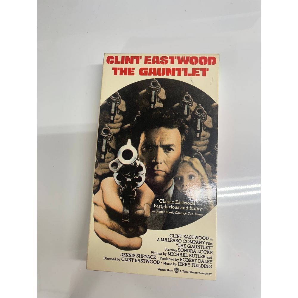 Clint Eastwood The Gauntlet VHS Tape Classic Action Movie 1977‎ Warner Bros